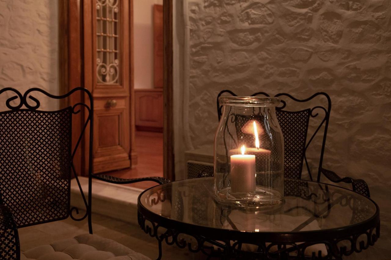 Antoinette Mansion Vila Hidra Exterior foto