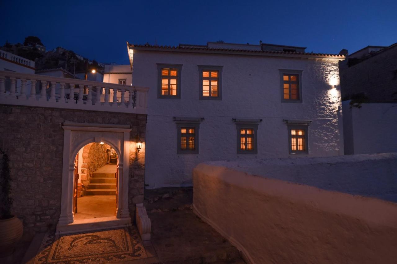Antoinette Mansion Vila Hidra Exterior foto